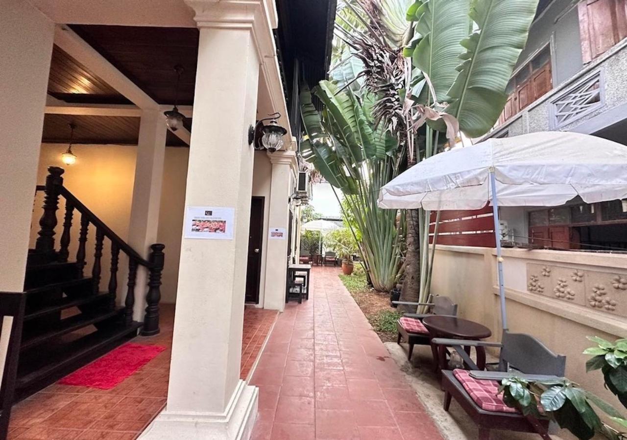Y Not Lao Villa Luang Prabang Exterior photo