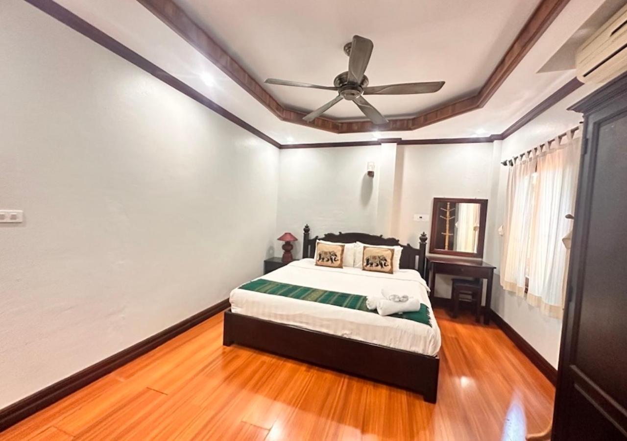 Y Not Lao Villa Luang Prabang Exterior photo